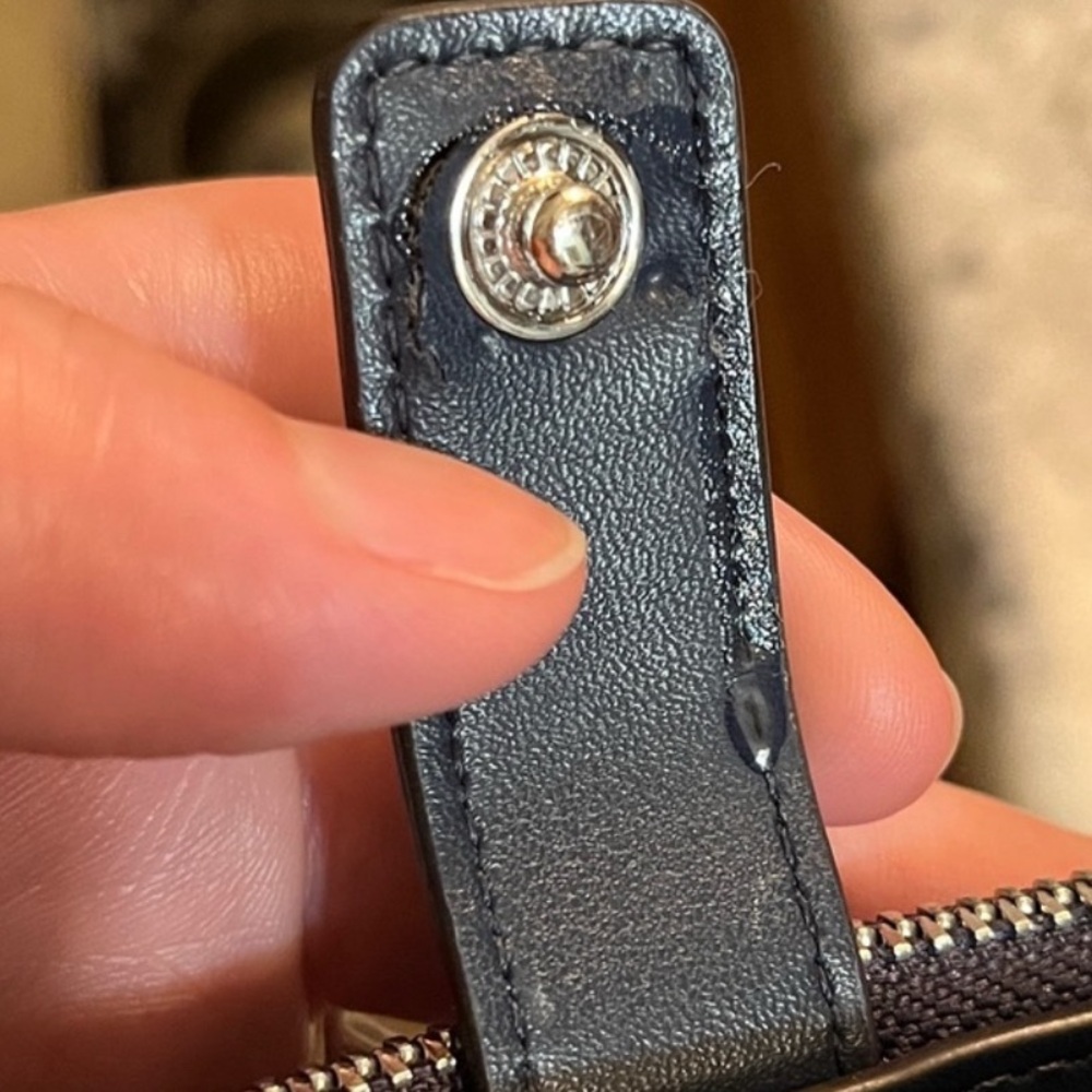MIchael Kors Blue Wallet/ Wristlet - Picture 8 of 8
